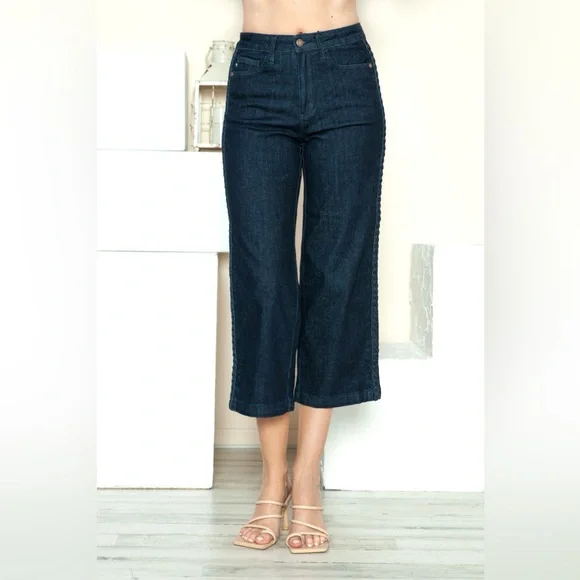Judy Blue Side Seam Braid Detail Crop Wide Leg Jeans - Picture 3 of 7